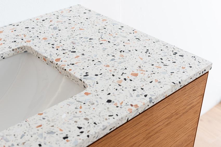 Badkamermeubel Fior eik hangend met enkele wastafel terrazzo 90cm