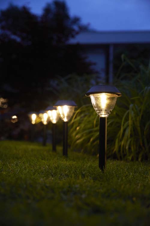Solar lanterne avec pointe Garda anthracite 5 lumen Solar lanterne avec pointe Garda anthracite 5 lumen