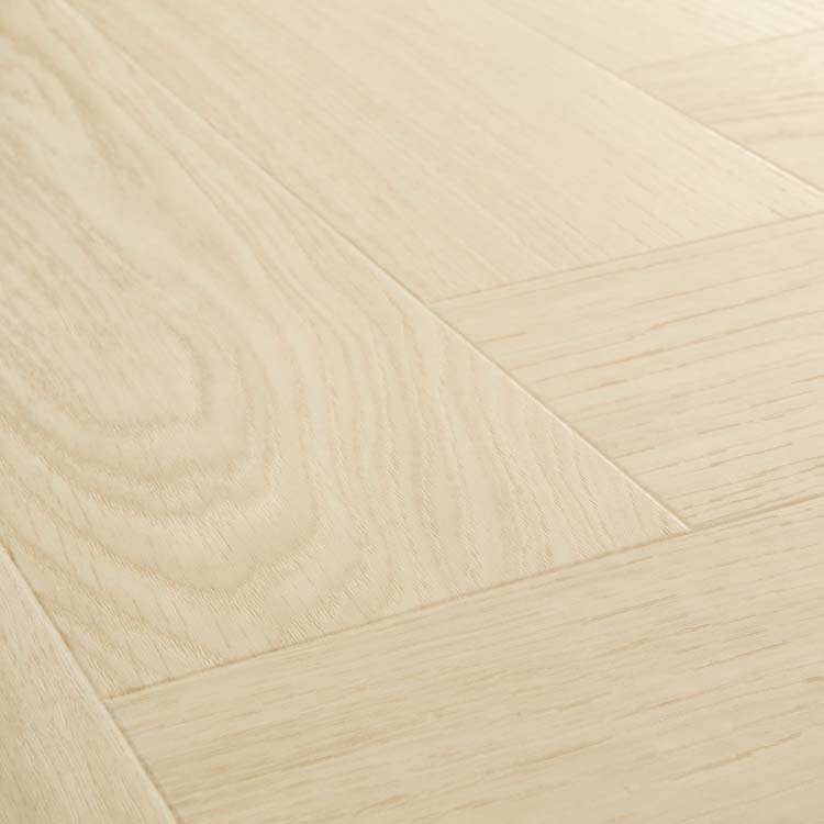 Vinyl vloer Quick-Step Ciro 6mm visgraat pure eik polair lichtgrijs 63x12,6cm met ondervloer Vinyl vloer Quick-Step Ciro 6mm visgraat pure eik polair lichtgrijs 63x12,6cm met ondervloer