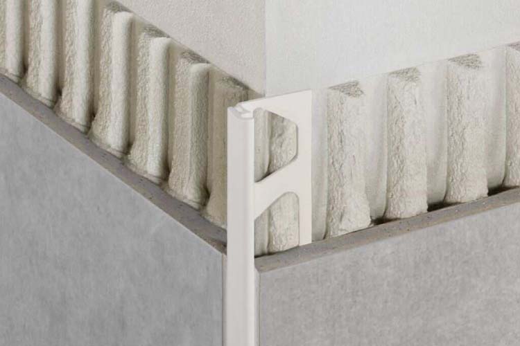 Profilé de finition L alu blanc mat 10mm x 250 cm
