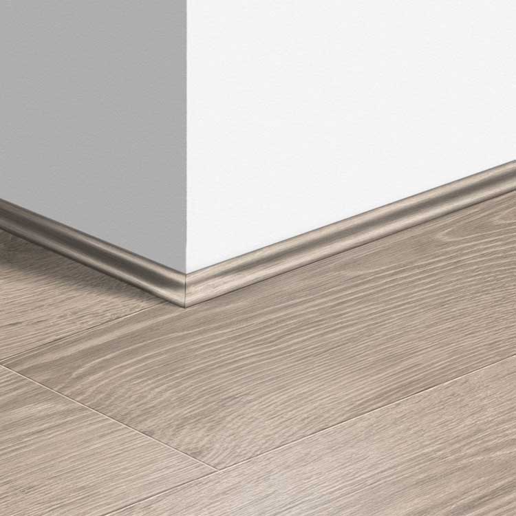 Moulure Quick-Step 17 x 17 x 2400 mm Chêne rustique clair