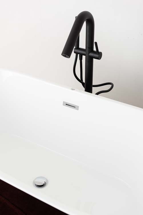 Baignoire îlot Belle noir/blanc mat 170x80cm