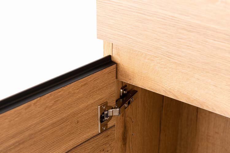 Kolomkast Daria goudbruine eiklook staand 185x40x32cm