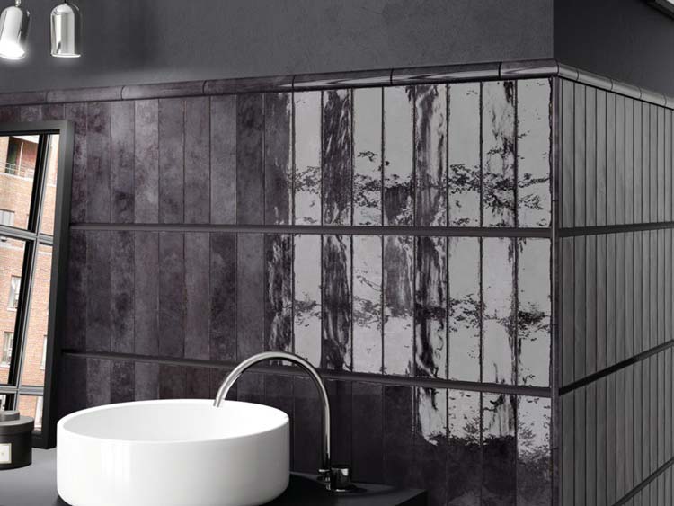 Wandtegel Beccy Basalt glanzend antraciet 6x24,5cm