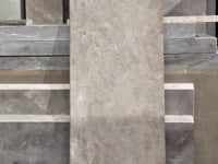 Boordsteen blauwe steen 1MX30X3CM