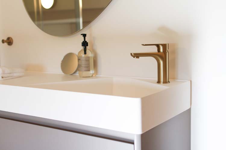 Wastafelkraan Miley edge brushed gold
