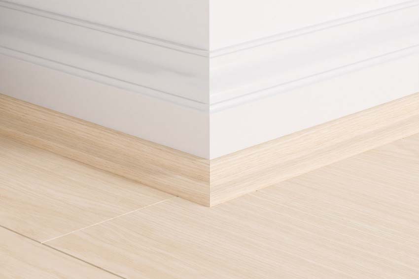 Moulure Quick-Step résistant à leau chêne ivoire 240x1,7x1,7cm