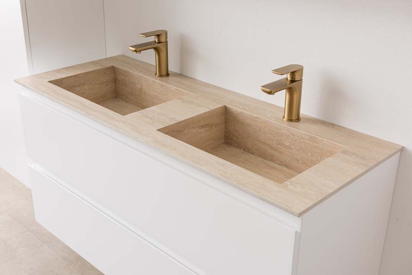 Badkamermeubel Tibo wit met dubbele wastafel travertinlook 120cm