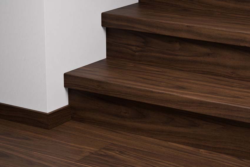 Trapcover Quick-Step chique notelaar 134,1x14,3x5,9cm