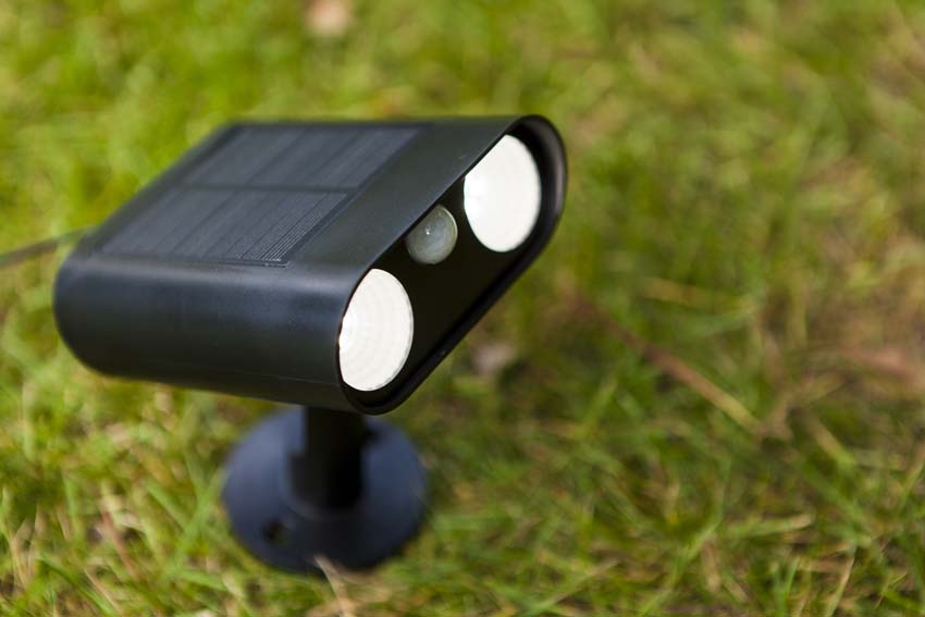 Tuinspot buiten Nox Solar - zwart - dimbaar - 8.2W - 5000K - IP54 - met bewegingssensor
