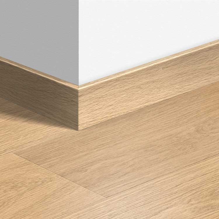 Parketplint Quick-Step 14 x 77 x 2400 mm Eik witvernist
