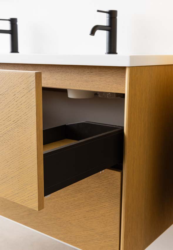 Meuble de salle de bains Waldorf chêne suspendu avec lavabo double en solid surface 120cm