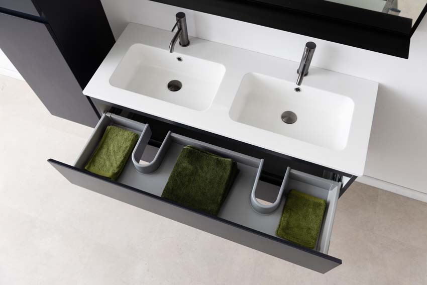 Meuble de salle de bains Tibo gris suspendu avec lavabo double blanc brillant 120cm Meuble de salle de bains Tibo gris suspendu avec lavabo double blanc brillant 120cm