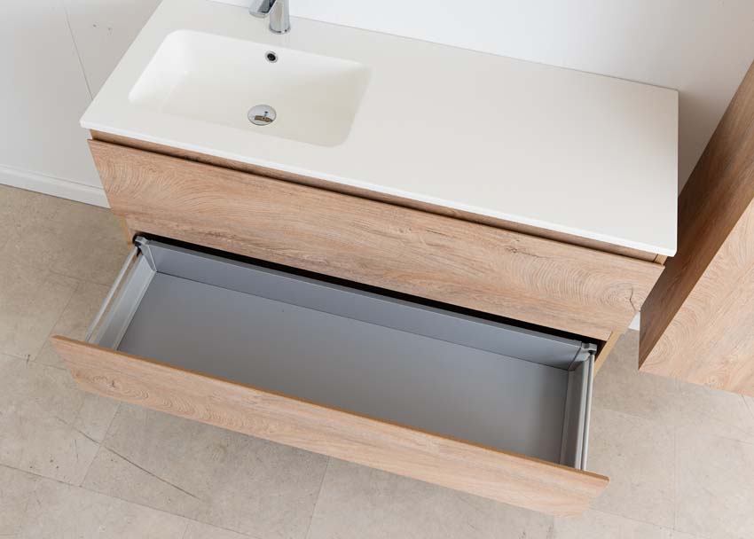 Meuble de salle de bain Tibo en chêne méditerranéen avec lavabo simple blanc mat 120cm