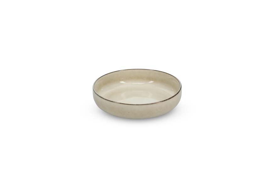 Assiette creuse Salt & Pepper Meridian en faïence beige Ø22x6cm