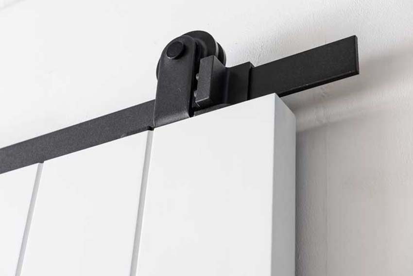 Porte coulissante simple à peindre complète Titus 93x211,5cm + rail noir antique