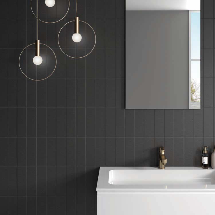 Carrelage mural Pulse mat noir 6x18,5cm