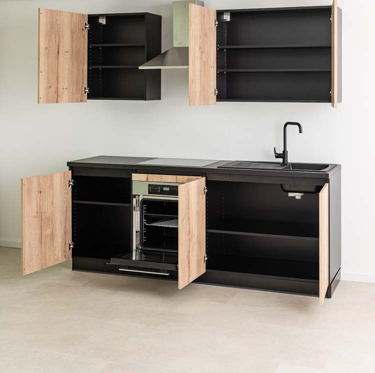 Cuisine Plenti noire/aspect bois 220cm - avec appareils - plaque de cuisson vitrocéramique et hotte murale en inox