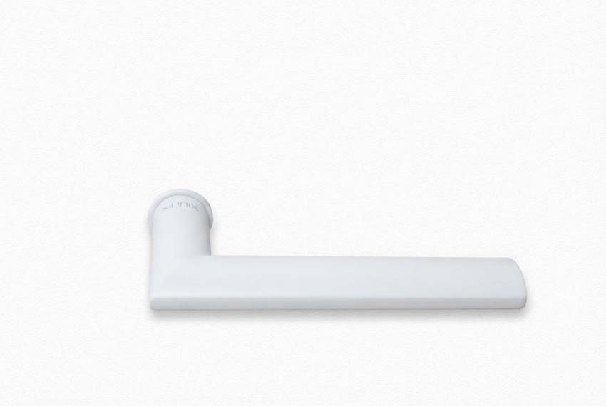 Deurkruk Xinnix 004.22 aluminium geanodiseerd wit complete set excl. rosas