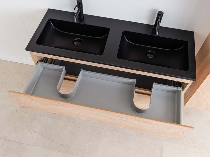 Meuble de salle de bain Tibo en chêne méditerranéen avec double lavabo noir mat 120cm