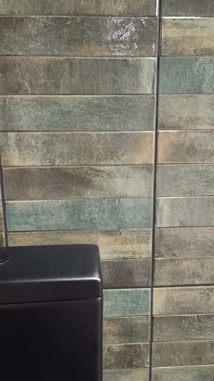 Carrelage mural Cueva rectangulaire brillant vert foncé 30x60cm