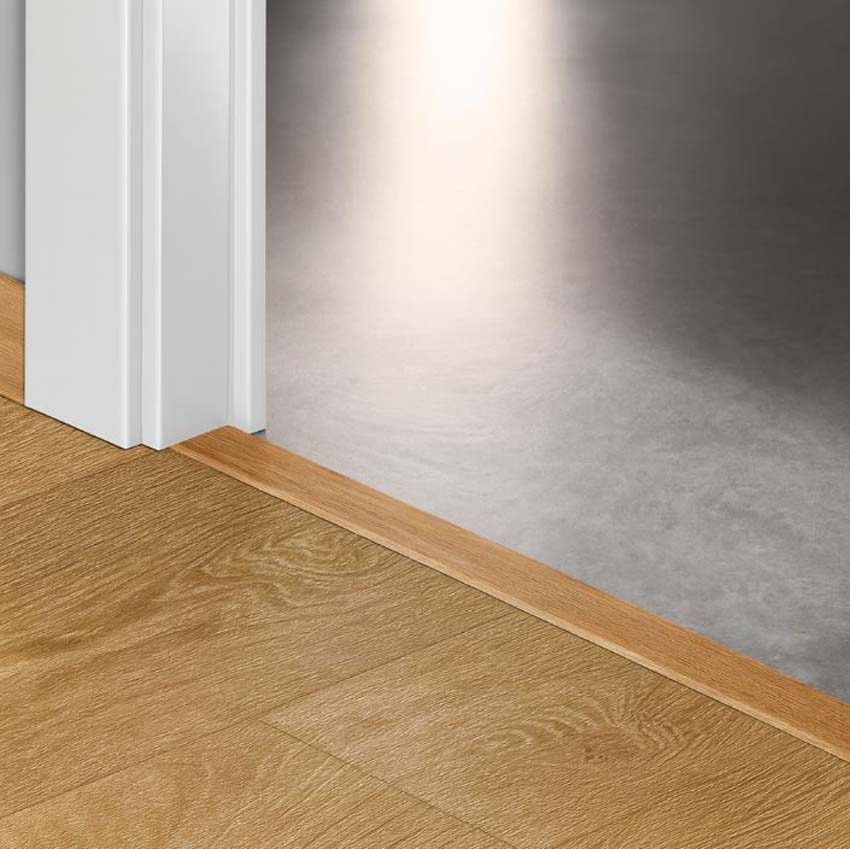 Profilé Incizo Quick-Step chêne résistant à l'eau 4,8x1,3x215cm