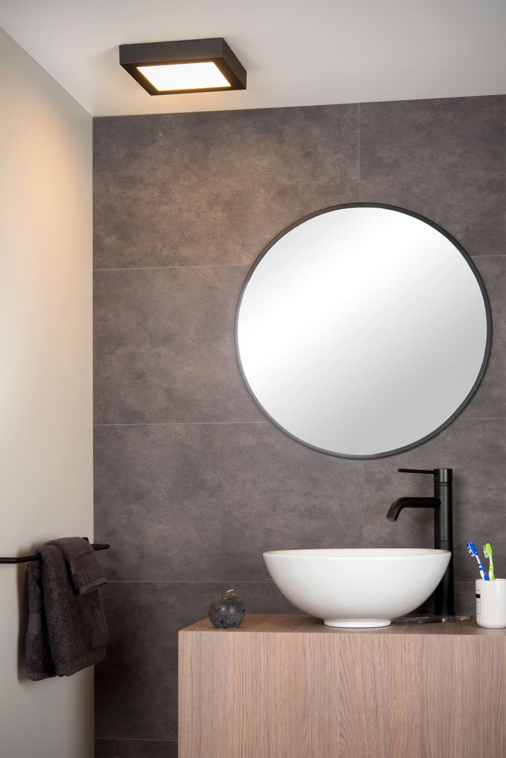 Plafondlamp - zwart - vierkant - dimbaar - LED - 22W - IP44