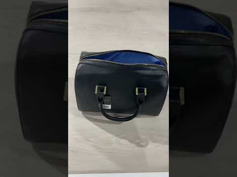 Saccoche deluxe en cuir Flamant Bowling Bag noire Saccoche deluxe en cuir Flamant Bowling Bag noire