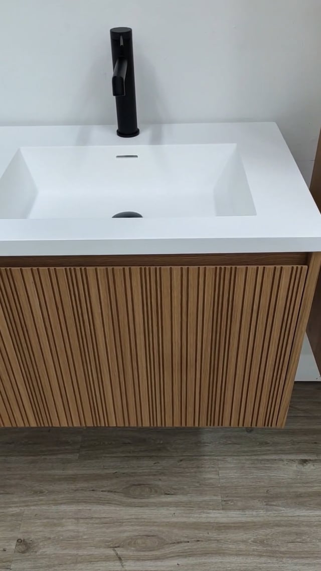 Meuble de salle de bains Warren afromosia suspendu avec lavabo double blanc mat 120cm Meuble de salle de bains Warren afromosia suspendu avec lavabo double blanc mat 120cm