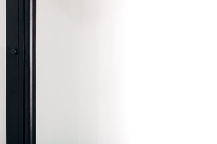 Badwand Uberto zwart links 80x140cm