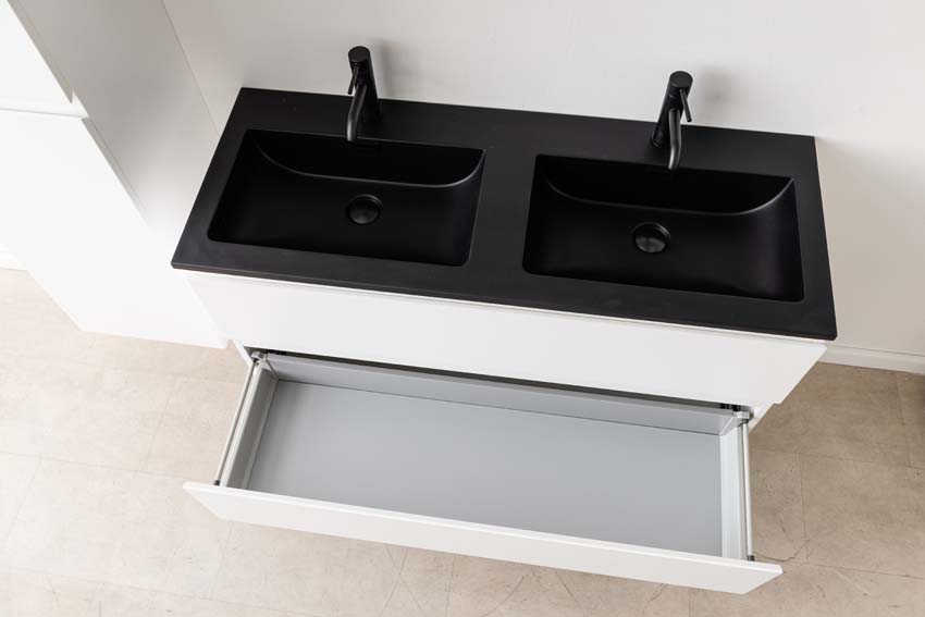 Badkamermeubel Tibo wit met dubbele wastafel mat zwart 120cm