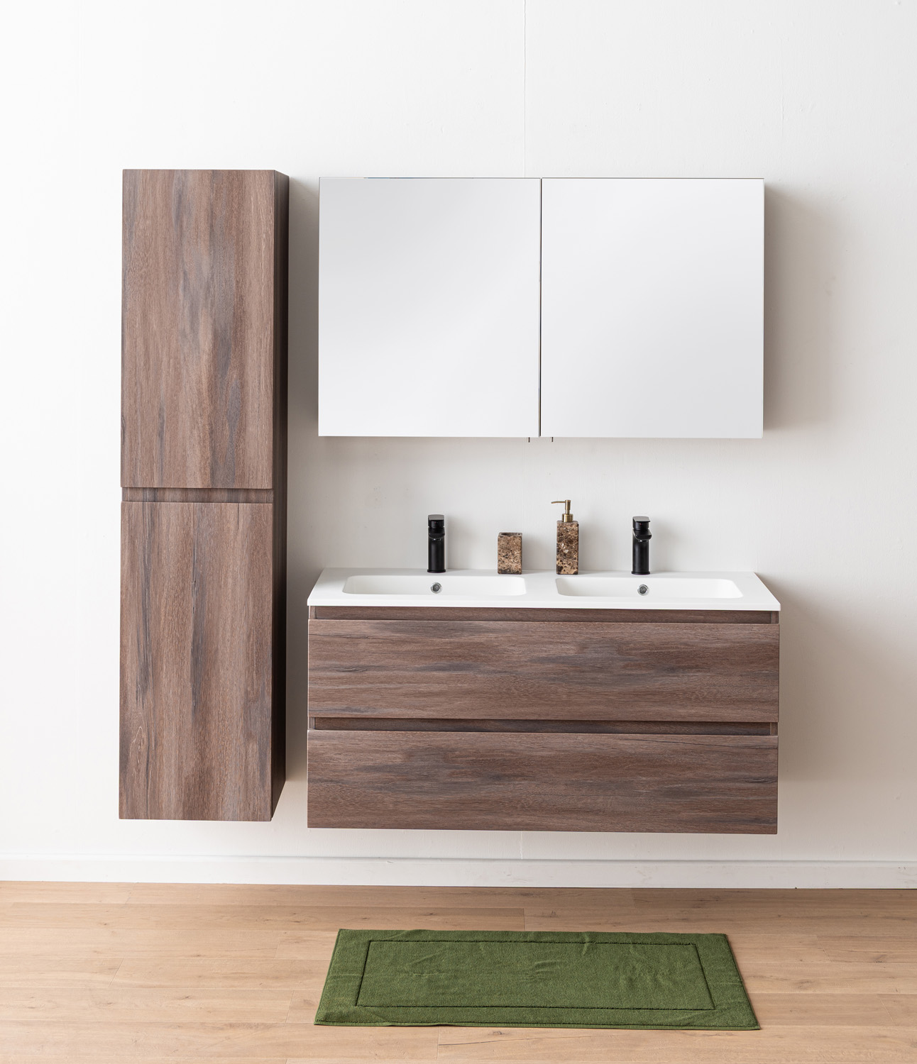 Meuble de salle de bains Tarik chêne ambré suspendu avec double vasque blanc mat 120cm
