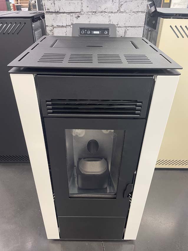 Poêle à granulés Modèle 8 - 7,9kW - 160m³ - blanc - 44x48x94cm