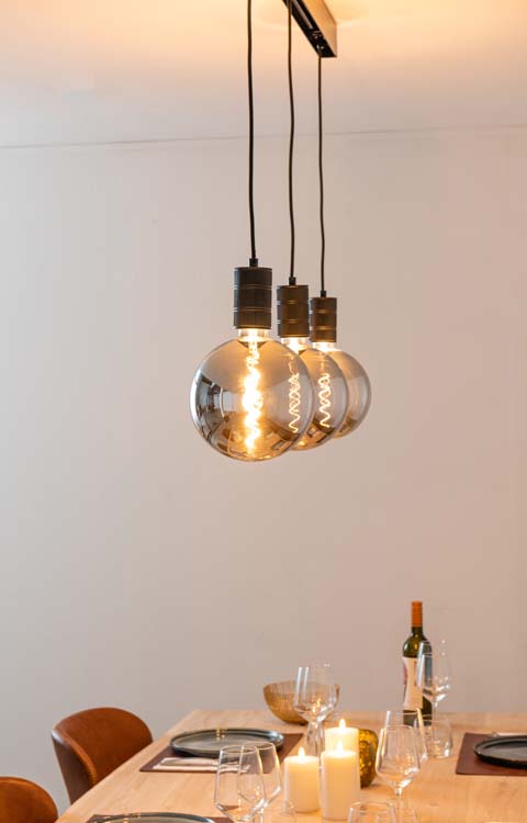 Railverlichting design Béa zwart set 1,2m 3 pendels Bol Chroom E27 3x4W