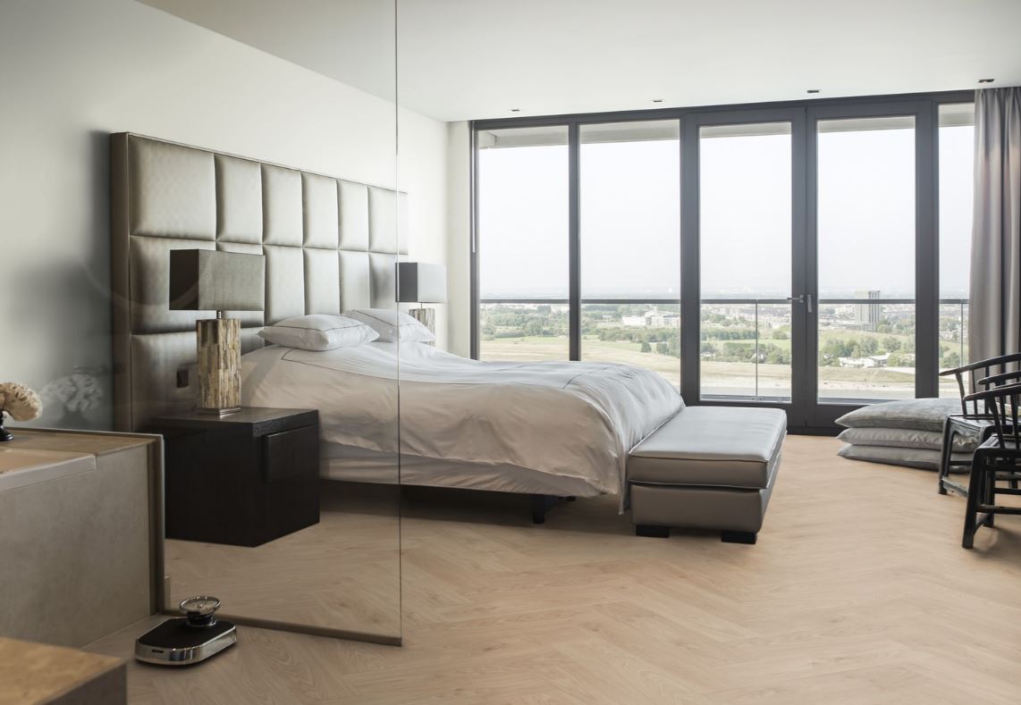 Laminaat 8mm eik chambord 64,3x13,1cm