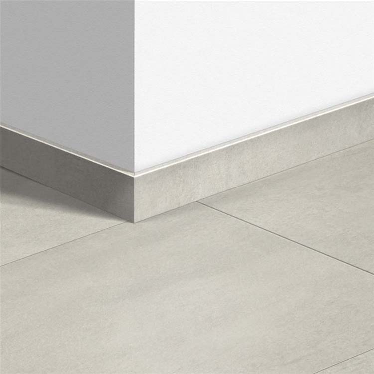 Standaardplint Quick-Step Beton licht 58 x 12 x 2400 mm