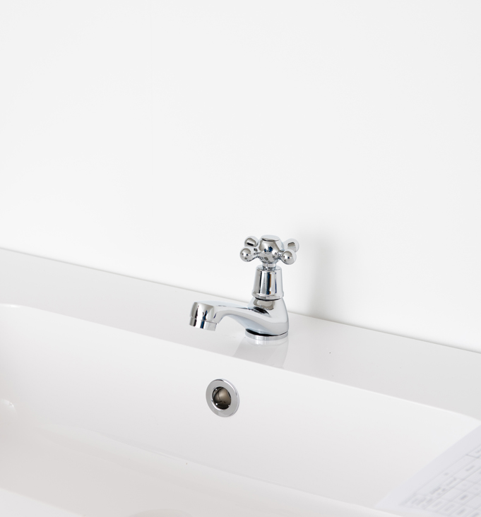 Robinet d'eau froide Milo chrome brillant