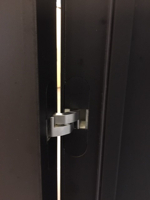 Porte intérieure complète Invisible Flat noire 211,5x93cm aggloméré tubulaire gauche + châssis 30cm