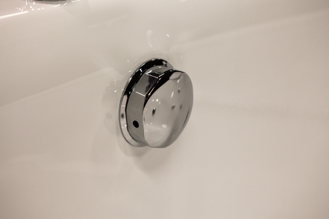 Baignoire d'angle Oliver avec whirlpool