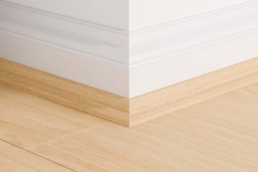 Moulure Quick-Step résistant à leau chêne dune 240x1,7x1,7cm