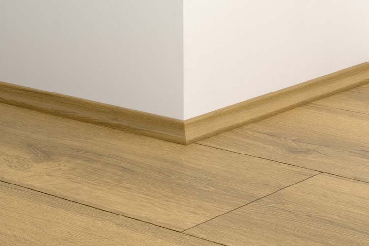 Kwadrant Quick-Step 17 x 17 x 2400 mm Eik honingbruin