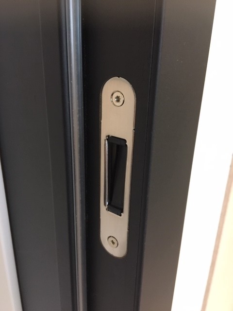 Bloc-porte fini invisible flat âme tubul.83cm noir 211.5cm gauche