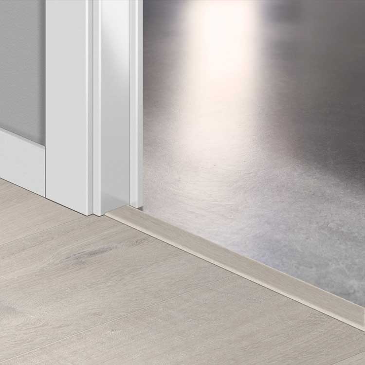Profilé Incizo Quick-Step - Chêne coton blush blanc 8 x 45 x 2000 mm