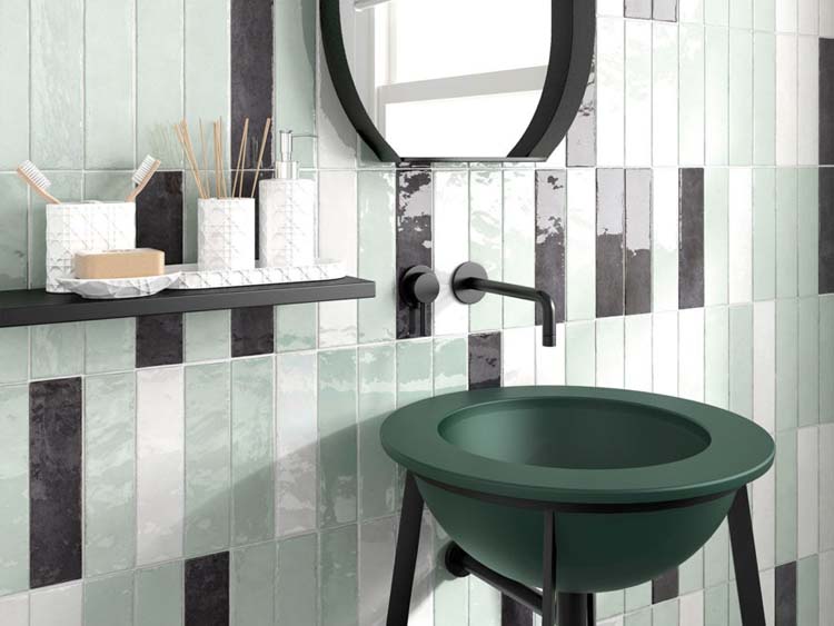 Wandtegel Beccy Basalt glanzend antraciet 6x24,5cm