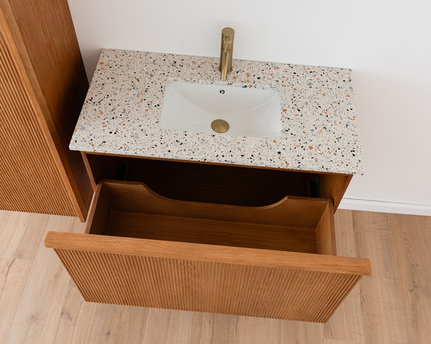 Badkamermeubel Fae eik hangend met enkele wastafel terrazzo 90cm