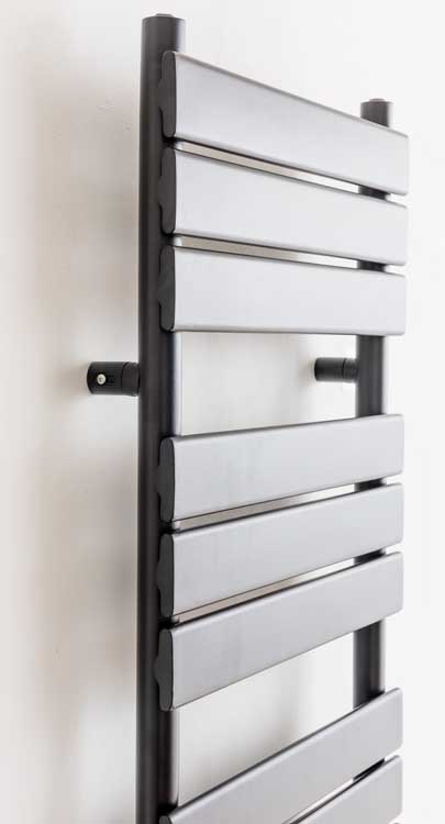 Radiateur sèche-serviette Xerxes single noir 180 x 50 cm 936 Watt