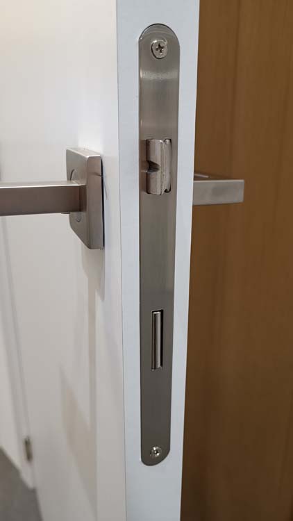 Porte intérieure complète Uran blanc 211,5x73cm aggloméré tubulaire réversible + châssis 16,5cm