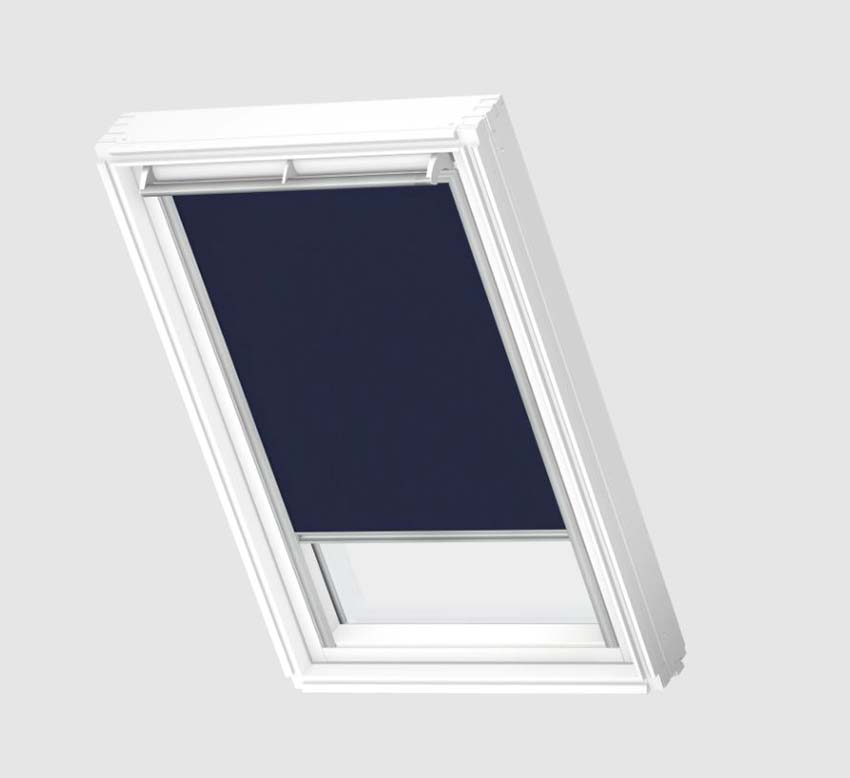 Store enrouleur Velux occultant à commande manuelle bleu foncé MK08 1100S