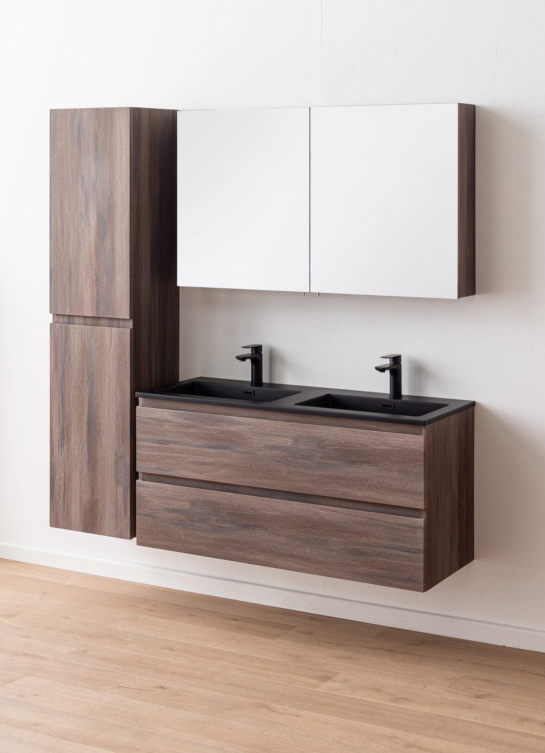 Meuble de salle de bains Tarik chêne ambré suspendu avec double vasque noir mat 120cm