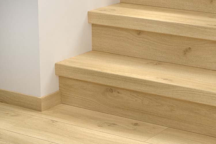 Couvre-marche Quick-step vinyle Small plank Chêne flotté beige